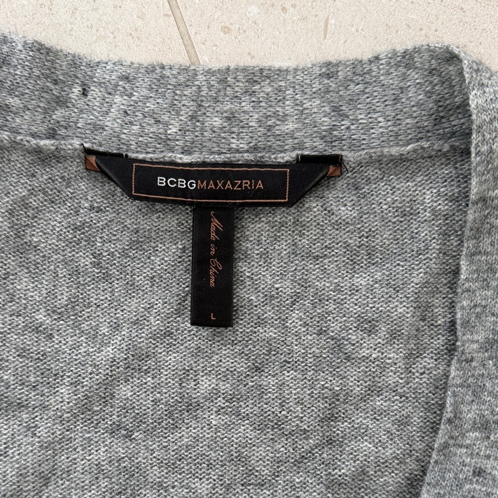 BCBGMaxAzria Gray Knit Robe - Picture 3 of 4